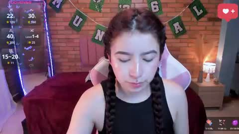Snapshot of amy_sophiaa chatting on June 26, 2026, 11:25 am Amy sophia 3 online show from June 26, 2026, 11:25 am