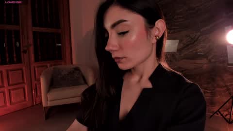 Amy Armstrong online show from January 28, 2025, 12:57 am