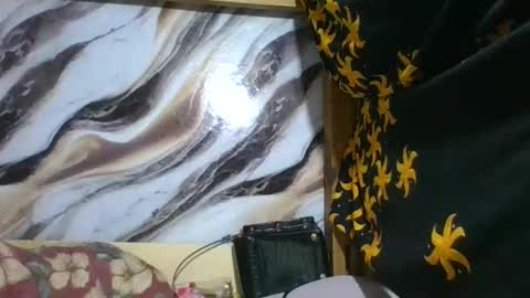 Amyatche online show from June 11, 2026, 5:22 pm