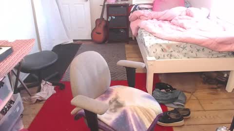 Snapshot of amyattack chatting on February 7, 2025, 4:46 pm Trashely Gimpson online show from February 7, 2025, 4:46 pm