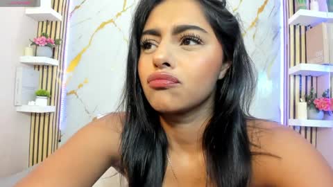Snapshot of amybarton chatting on May 15, 2026, 5:53 pm My name is AMY... Nice to meet you thumb up me please its important online show from May 15, 2026, 5:53 pm