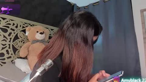 Amy online show from November 10, 2025, 12:42 am