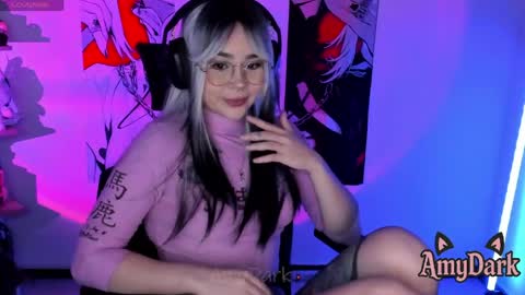 Snapshot of amydark chatting on May 15, 2026, 12:17 am Amy online show from May 15, 2026, 12:17 am
