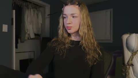 Snapshot of amyjj chatting on October 26, 2025, 2:39 am Amy online show from October 26, 2025, 2:39 am