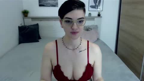 Hi there guys  My pleasure in your hands  pvt is open online show from April 3, 2026, 8:18 pm