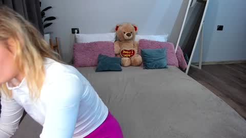 amymilson online show from December 4, 2024, 3:21 pm