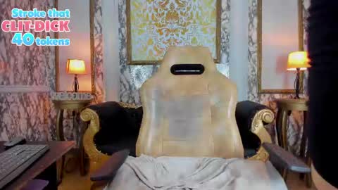 Snapshot of amymtfalvarez chatting on July 1, 2026, 12:40 pm ONLINE GTM-57001400 online show from July 1, 2026, 12:40 pm