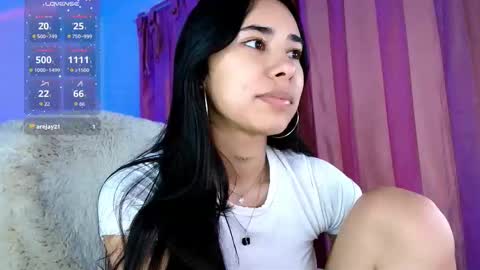 Snapshot of amyolimpo chatting on November 18, 2025, 5:12 am Amy ... Nice to meet u thumb up me please its important online show from November 18, 2025, 5:12 am