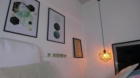 Amy online show from April 16, 2026, 12:06 pm