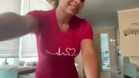 Amy Smilez online show from March 23, 2026, 12:20 pm