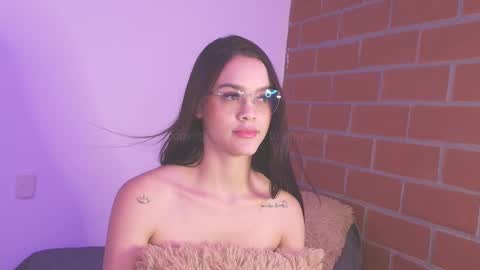 IG amyw0w   online show from March 12, 2025, 9:24 pm