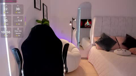    online show from March 29, 2026, 1:55 pm