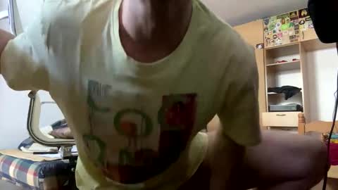 Snapshot of amyyrlikesdeep chatting on April 27, 2026, 3:21 pm amyyrlikesdeep online show from April 27, 2026, 3:21 pm