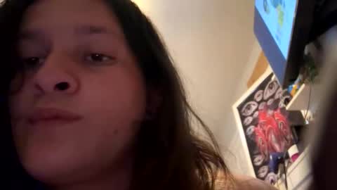 an_e333 online show from June 11, 2026, 12:32 am