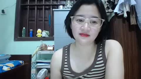 an_naughty online show from December 19, 2025, 8:10 am