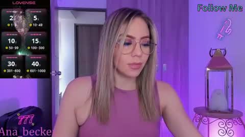 Snapshot of ana_becker1 chatting on June 25, 2026, 12:09 pm Ana online show from June 25, 2026, 12:09 pm