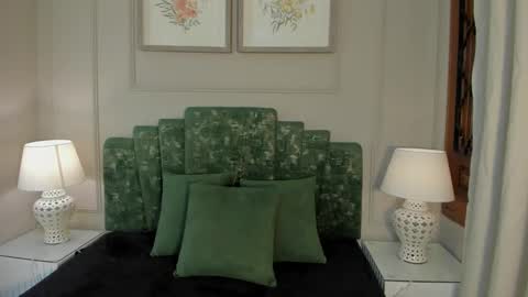 Snapshot of ana_beckett chatting on March 4, 2025, 10:46 am Ana online show from March 4, 2025, 10:46 am