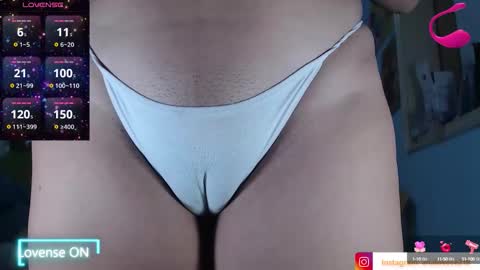 Snapshot of ana_loveee chatting on September 15, 2025, 9:42 am Ana lopez - Cameltoe girl online show from September 15, 2025, 9:42 am