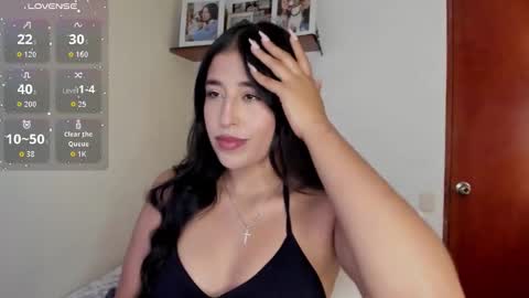 Snapshot of ana_m_ chatting on December 5, 2025, 3:26 am Ana online show from December 5, 2025, 3:26 am