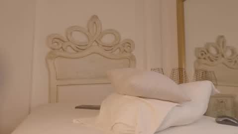 Ana  online show from March 7, 2025, 3:29 am