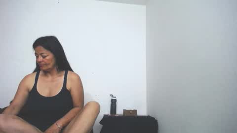 Snapshot of ana_mature_ chatting on November 4, 2025, 12:26 pm Ana online show from November 4, 2025, 12:26 pm