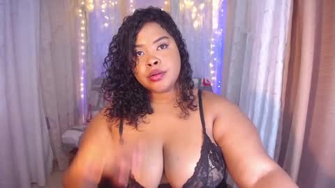 Snapshot of ana_off_alana chatting on February 5, 2025, 2:29 am Ana online show from February 5, 2025, 2:29 am