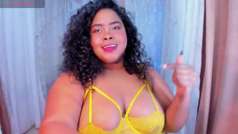 Snapshot of ana_off_alana chatting on October 20, 2025, 10:21 pm Ana online show from October 20, 2025, 10:21 pm