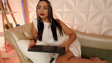 Snapshot of ana_riveros chatting on September 15, 2025, 4:34 am online show from September 15, 2025, 4:34 am