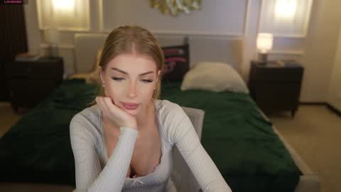 Snapshot of anabel054 chatting on February 25, 2026, 9:08 am Anabel Kira Zlata Kira Elice Lana Dominika Sofy Kaila Bridget online show from February 25, 2026, 9:08 am