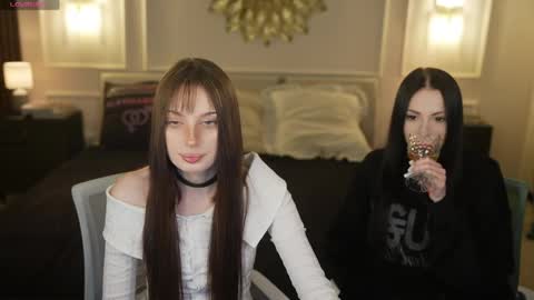 Snapshot of anabel054 chatting on April 19, 2026, 6:10 pm Anabel Kira Zlata Kira Elice Lana Dominika Sofy Kaila Bridget online show from April 19, 2026, 6:10 pm