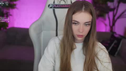 Snapshot of anabel054 chatting on April 28, 2026, 2:33 pm Anabel Kira Zlata Kira Elice Lana Dominika Sofy Kaila Bridget online show from April 28, 2026, 2:33 pm