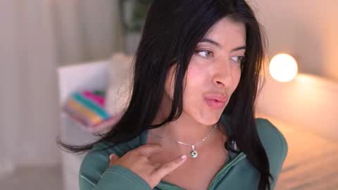 anabelcurvy online show from September 23, 2025, 2:09 pm