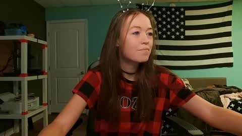 Anabelleleigh online show from December 18, 2024, 1:56 pm