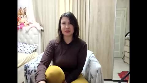 Snapshot of anabellovee chatting on February 11, 2026, 4:01 pm ANABELLOVEE online show from February 11, 2026, 4:01 pm
