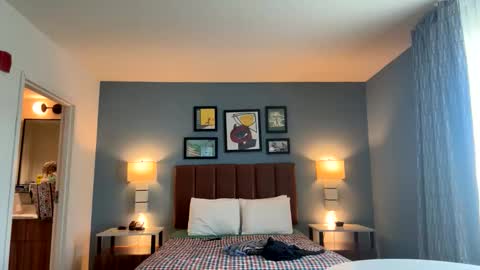 Anador online show from April 16, 2026, 4:41 pm