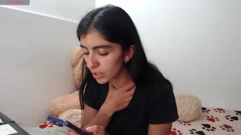 Anahi Browns online show from March 27, 2026, 8:08 pm