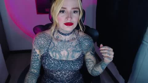  Callme Mistress Ani  online show from January 9, 2025, 8:01 pm