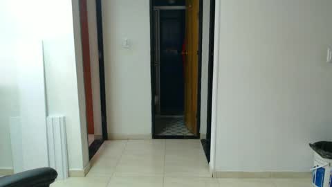 Snapshot of anaids_dam chatting on October 18, 2025, 2:40 pm anaids online show from October 18, 2025, 2:40 pm