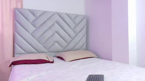 Snapshot of anaisdream_ chatting on February 24, 2026, 1:42 pm anaisdream_ online show from February 24, 2026, 1:42 pm