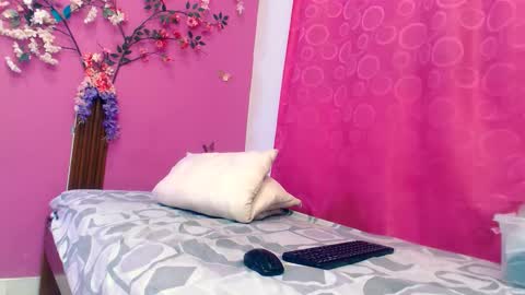 Snapshot of analdeepalejandra18 chatting on October 12, 2025, 7:02 pm analdee online show from October 12, 2025, 7:02 pm