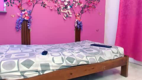 Snapshot of analdeepalejandra18 chatting on November 16, 2025, 7:52 pm analdee online show from November 16, 2025, 7:52 pm