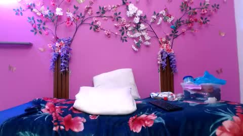 analdee online show from February 25, 2026, 8:18 pm