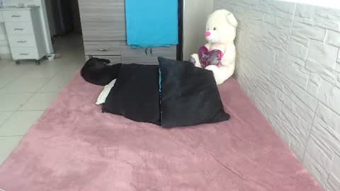Snapshot of analiz_ chatting on June 27, 2026, 12:22 pm analiz_ online show from June 27, 2026, 12:22 pm