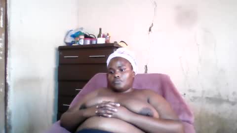 analslut1987 online show from November 21, 2025, 11:42 am