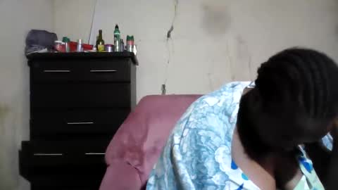 Snapshot of analslut1987 chatting on March 13, 2026, 5:03 am analslut1987 online show from March 13, 2026, 5:03 am