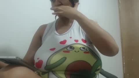 analy_hot online show from October 27, 2025, 12:20 pm