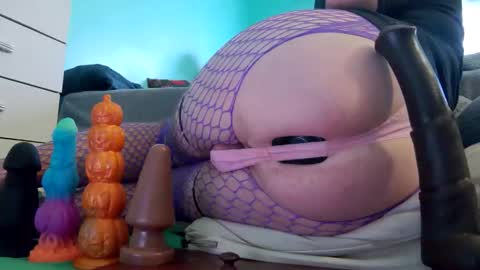 Snapshot of analzilla chatting on February 15, 2026, 8:49 pm Mandy online show from February 15, 2026, 8:49 pm