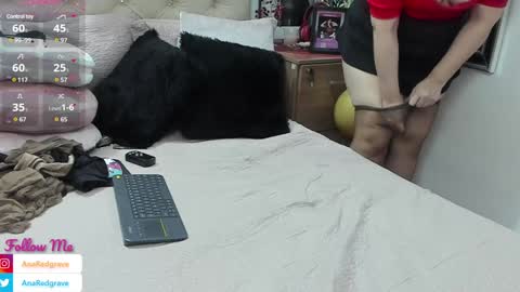 Snapshot of anaredgrave chatting on December 6, 2024, 9:10 am Anastasia Redgrave online show from December 6, 2024, 9:10 am