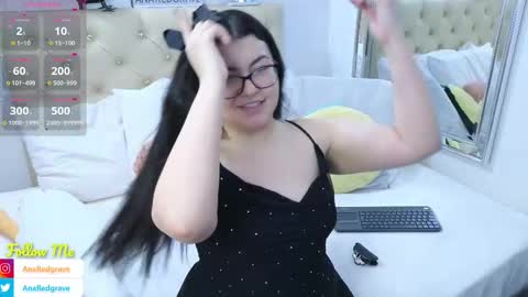 Snapshot of anaredgrave chatting on October 2, 2025, 5:47 am Anastasia Redgrave online show from October 2, 2025, 5:47 am