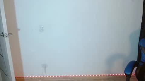 ana 3 online show from September 18, 2025, 1:18 am